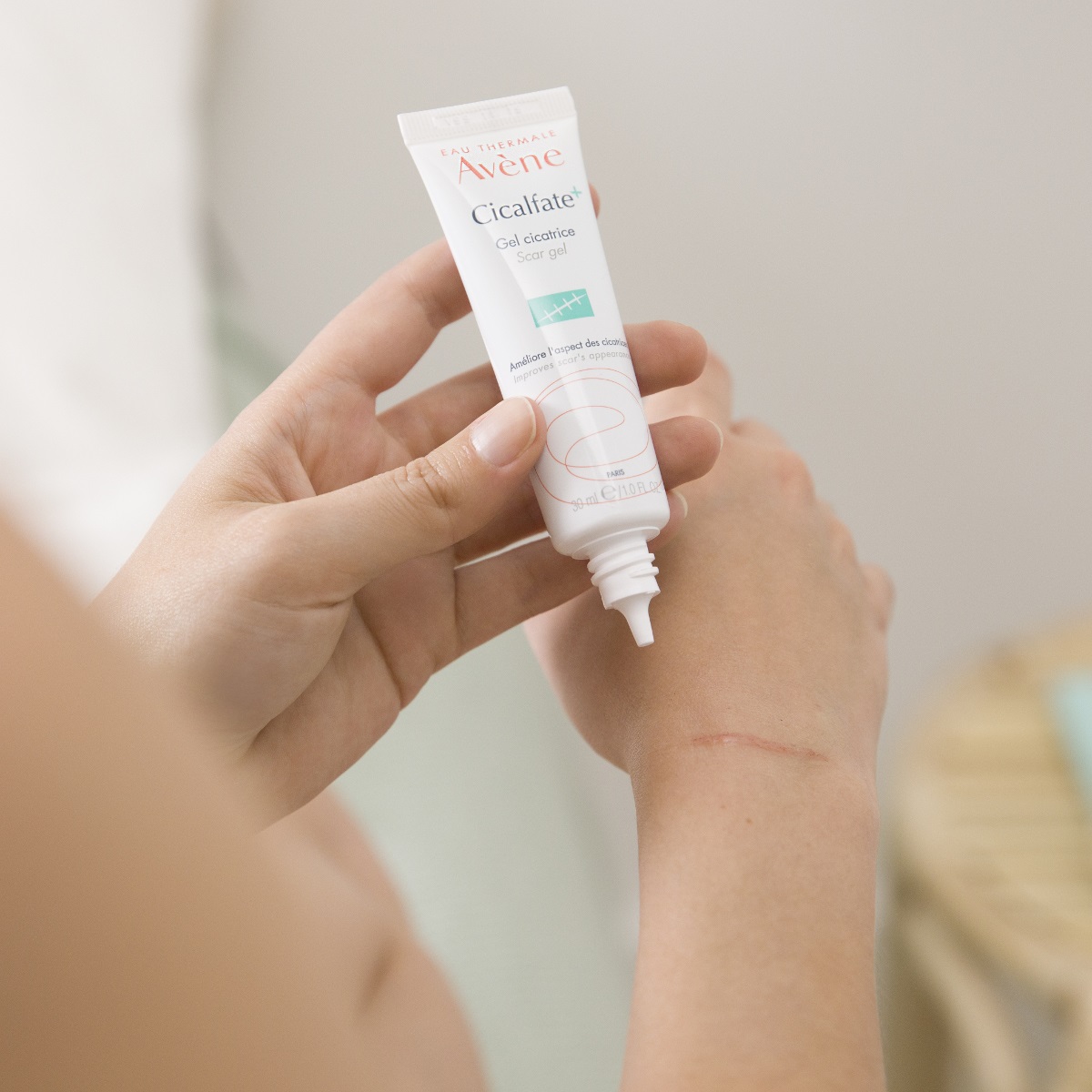 Avene Cicalfate+ Scar Gel 30ml (Επανορθωτικό Gel για τις Ουλές) Avene Cicalfate+ Scar Gel 30ml (Επανορθωτικό Gel για τις Ουλές)