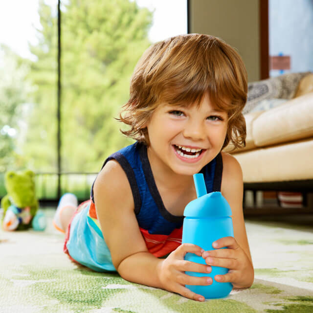 Munchkin Simple Clean Straw Cup (12m+) Blue 10oz 296ml Munchkin Simple Clean Straw Cup (12m+) Blue 10oz 296ml