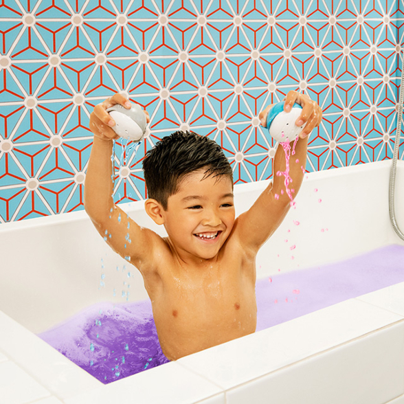 Munchkin Color Buddies Set 20 Moisturizing Bath Bombs & 2 Toy Dispenser 24m+ (Εκπαιδευτικό Παιχνίδι για την Εναλλαγή των Χρωμάτων) Munchkin Color Buddies Set 20 Moisturizing Bath Bombs & 2 Toy Dispenser 24m+ (Εκπαιδευτικό Παιχνίδι για την Εναλλαγή των Χρωμάτων)