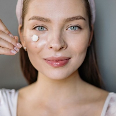 Skin Care Blog - Ρουτίνα περιποίησης προσώπου για ακνεϊκό/λιπαρό δέρμα